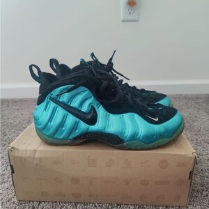 Nike Air Foamposite Pro Electric Blue size 10